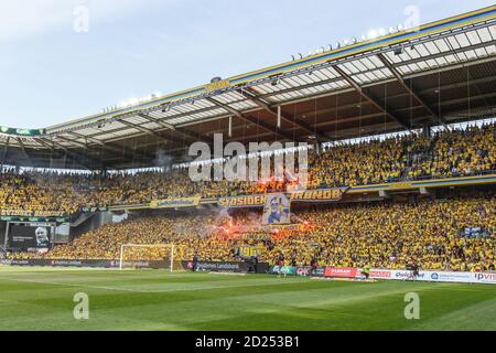 Brondby, Dänemark. Mai 2018. Fußball-Fans von Broendby, WENN während der 3F Superliga-Spiel zwischen Broendby IF und AAB im Brondby Stadium gesehen. (Foto: Gonzales Photo - Thomas Rasmussen). Stockfoto