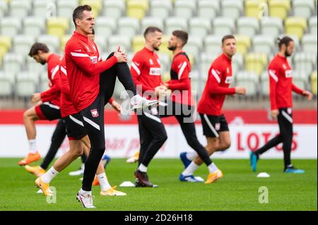 Danzig, Polen. Oktober 2020. Arkadiusz Milik in Aktion während des offiziellen Trainings einen Tag vor dem internationalen Fußballfreundschaftsspiel zwischen Polen und Finnland im Energa Stadium. Kredit: SOPA Images Limited/Alamy Live Nachrichten Stockfoto