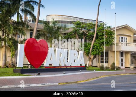 Karibik, Niederländische Antillen, Aruba, Oranjestad, Ich liebe Aruba Zeichen Stockfoto