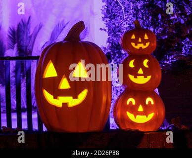 Jack o Laternen Dekoration Haus in Halloween Stockfoto