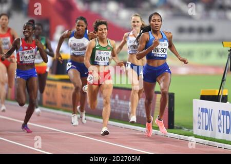 Ajee Wilson (USA), Rose Mary Almanza (Kuba), Rababe Arafi (Marokko). 800 Meter Frauen, Halbfinale. IAAF Leichtathletik-Weltmeisterschaften, Doha 2019 Stockfoto