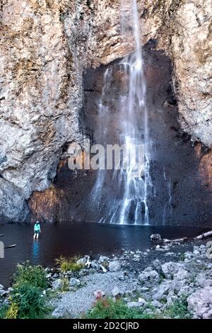 Genießen Sie die Magie von Fairy Falls, Yellowstone National Park, Wyoming, USA Stockfoto