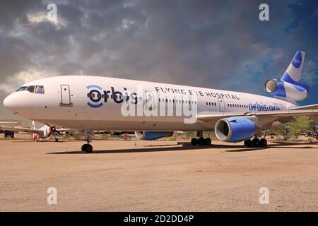 Orbis - Flugaugenklinik MD DC-10 in Tucson gelagert AZ Stockfoto