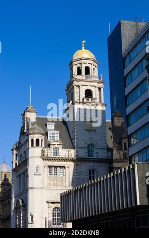 Der Uhrturm des Royal Insurance Building, heute ein Aloft Hotel in Liverpool Stockfoto