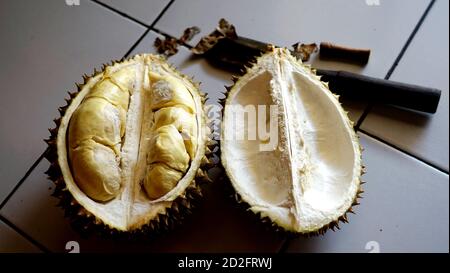 Nahaufnahme von reifen Durian Früchten Stockfoto