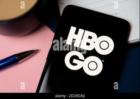 In diesem Foto Illustration ein HBO GO Logo auf einem Smartphone angezeigt. Stockfoto