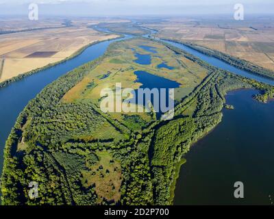 Luftaufnahme auf Tataru Insel, regionaler Landschaftspark 'Izmail Inseln'. Tataru Insel, Chilia Zweig Donaudelta, Izmail, Odessa Oblast. Ukraine Stockfoto