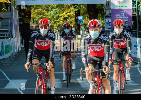 Oggiono (Lc, Italien. 4. Okt 2020. oggiono (lc), Italien, 04 Okt 2020, Lotto Soudal Development Team (Bel) - Piccolo Giro di Lombardia 2020 während der Piccolo Lombardia - unter 23 - Straßenradeln - Credit: LM/Antonino Caldarella Credit: Antonino Caldarella/LPS/ZUMA Wire/Alamy Live News Stockfoto