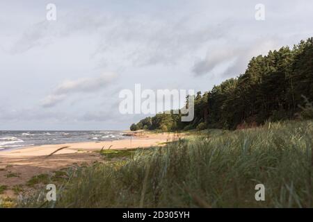 Ein Blick auf die Ostsee Strand mit in Vidzeme, Lettland Stockfoto