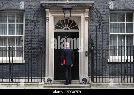 Digital, Culture, Media and Sport Oliver Dowden kommt in Downing Street, London an. Stockfoto