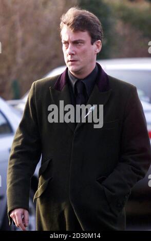 Schauspieler Stephen Tompkinson nimmt an der Beerdigung des Ballykissangel-Stars Tony Doyle in der Terenure College Chapel in South Dublin Teil. Doyle, der Millionen von Zuschauern als Unternehmer Brian Quigley im BBC-Drama bekannt war, starb im St. Thomas's Hospital in London. Stockfoto