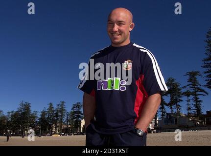 Der britische und irische Löwe Phil Greening am Manly Beach. Er wurde nun von der Tour ausgeschlossen, wird aber weiterhin für Gullivers Sport travel arbeiten. Stockfoto