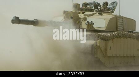 Britischer Chellanger Panzer der 7. Panzerbrigade, 1 (UK) Panzerdiv in der kuwaitischen Wüste. Stockfoto