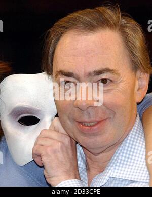 PA-Bibliotheksdatei vom 13/06/2003 von Andrew Lloyd Webber, der Musical "The Phantom of the Opera" geworden ist das zweitlängste laufende Broadway-Musical aller Zeiten Donnerstag, 5. Februar 2004 - eine Platte nur von einem anderen seiner Hits übertroffen, Cats. Siehe PA Story US Phantom. PA Foto: Andy Butterton. Stockfoto