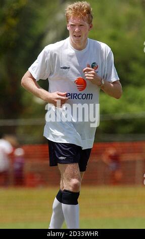 Steve Staunton, Irlands Republik, während einer Trainingseinheit in Saipan. Die Republik Irland nimmt ihre letzten Vorpreperationen vor den WM-Finals in Japan und Südkorea vor. Stockfoto