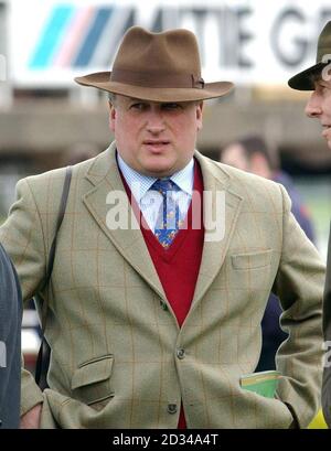 Rennpferdtrainer Paul Nicholls. Stockfoto