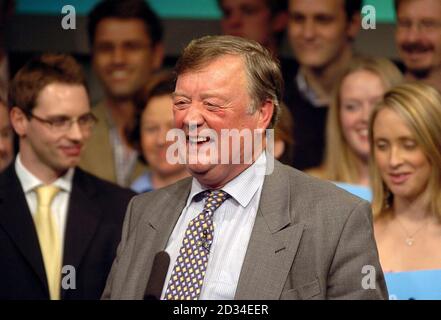 Tory-Spitzenkandidat Kenneth Clarke spricht in Millbank Towers, London, für die Konferenz "IT's Time to Win", Montag, 28. September. DRÜCKEN Sie VERBANDSFOTO. Bildnachweis sollte lauten: Michael Sephens/PA Stockfoto