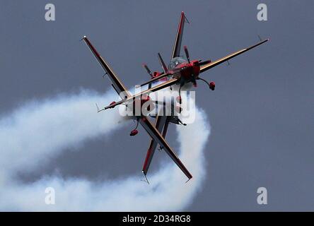 Die Royal Jordanian Falcons durchführen während der jährlichen Bray Air Display in Co. Wicklow. Stockfoto