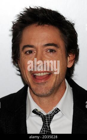 Robert Downey Jr bei einer Fotowand für den Film 'Sherlock Holmes' von Guy Ritchie, in Covent Garden, im Zentrum von London. Stockfoto