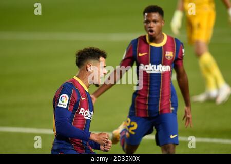 Phillippe Coutinho vom FC Barcelona feiert sein Tor während des La Liga-Spiels zwischen FC Barcelona und Sevilla FC gespielt im Camp Nou Stadion am 4. Oktober 2020 in Barcelona, Spanien. (Foto von PRESSINPHOTO) Stockfoto