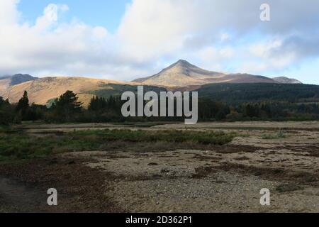 Isle of Arran , Ayrshire, Schottland, Vereinigtes Königreich .eine Insel vor der Westküste Schottlands. Blick von der Brodick Bay in Richtung Goat Fell Stockfoto