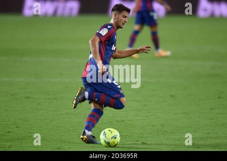 Valencia, Spanien. September 2020. Nemanja Radoja von Levante beim La Liga Spiel zwischen Valencia CF und Levante UD spielte am 13. September 2020 im Mestalla Stadion in Valencia, Spanien. (Foto von PRESSINPHOTO) Credit: Pro Shots/Alamy Live News Stockfoto