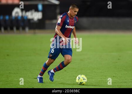 Valencia, Spanien. September 2020. Oscar Duarte von Levante beim La Liga Spiel zwischen Valencia CF und Levante UD spielte am 13. September 2020 im Mestalla Stadion in Valencia, Spanien. (Foto von PRESSINPHOTO) Credit: Pro Shots/Alamy Live News Stockfoto