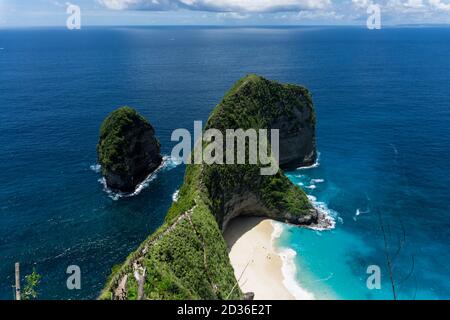 Bali ist Indonesiens wichtigstes Touristenziel, das Wahrzeichen von Nusa Penida,Kelingking bedeutet Pinkie Finger, nusa penida, bali. Stockfoto