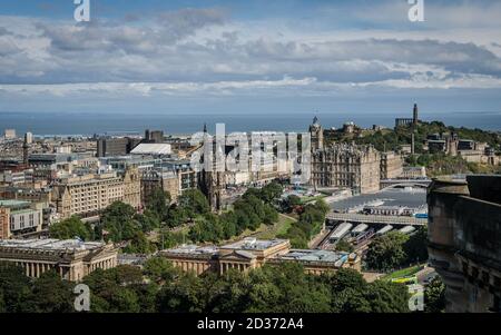 Edinburgh City Blick vom Schloss, Schottland Stockfoto