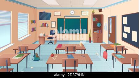Innenraum im Klassenzimmer. Schule oder College-Zimmer mit Schreibtischen Kreidetafel Lehrer Artikel für Lektion Vektor Cartoon Illustration Stock Vektor
