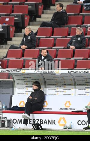 Köln, Deutschland. Oktober 2020. Bundestrainer Joachim Jogi Loew (Deutschland). GES./Fussball/Testspiel: Deutschland - Tuerkei, 07.10.2020 Fußball: Testmatch: Deutschland gegen Türkei Köln, 7. Oktober 2020 Quelle: dpa/Alamy Live News Stockfoto