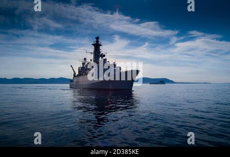 HDMS Olfert Fischer (F355) eine Niels-Juel-Klasse Korvette der Kongelige Danske Marine (Royal Danish Navy, KDM). In Betrieb von 1981 bis zur Stilllegung im Jahr 2009, bevor sie 2013 verschrottet wurde Stockfoto