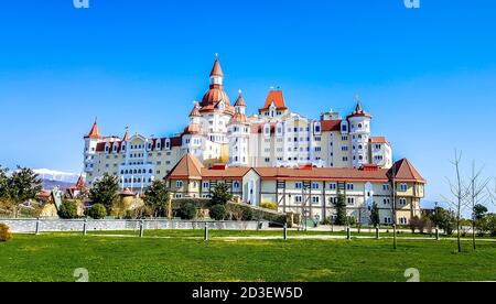 Hotelkomplex 'Bogatyr'. Sotschi, Russland Stockfoto