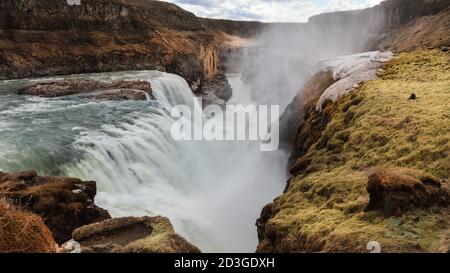 Gullfoss Wasserfall im Frühling, Island Stockfoto