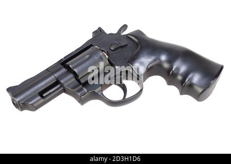 Revolver mit Munition im Zylinder verriegeln und laden Weißer Hintergrund Stockfoto