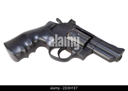 Revolver mit Munition im Zylinder verriegeln und laden Weißer Hintergrund Stockfoto