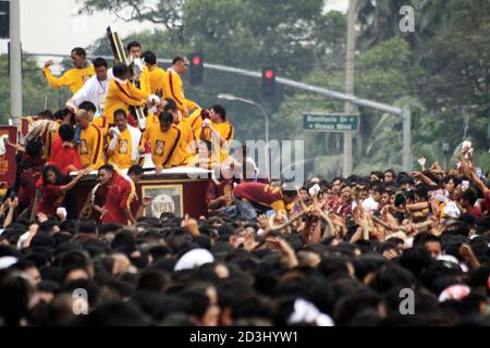 Bilder von der Feier des Schwarzen Nazareners Prozession in Philippinen Stockfoto