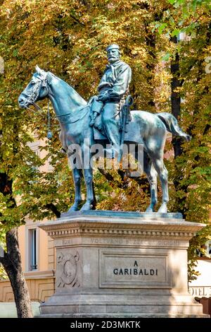 Denkmal für Giuseppe Garibaldi in der Via dell’Indipendenza, Bologna, Italien Stockfoto