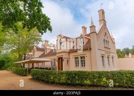 Cavalier-Haus oder Cavalier-Haus heute ein Restaurant, Fürst Pückler Landschaftspark und Schloss Branitz, Cottbus, Brandenburg, Ostdeutschland, Europa Stockfoto