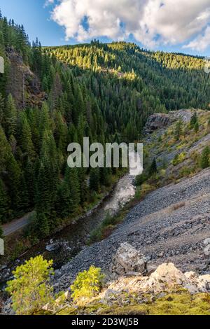 Nordgabel Des Saint Joe River Am Moon Pass. Wallace, Idaho. Stockfoto