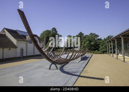 WOODBRIDGE, VEREINIGTES KÖNIGREICH - 07. Aug 2020: Sutton Hoo Estate, ein Anwesen des National Trust, in dem das Longboat-Begräbnis gefunden wurde. Stockfoto