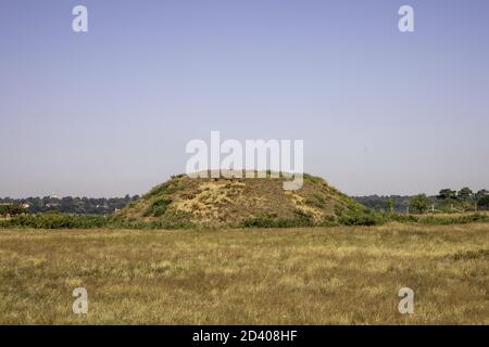 WOODBRIDGE, VEREINIGTES KÖNIGREICH - 07. Aug 2020: Sutton Hoo Estate, ein Anwesen des National Trust, in dem das Longboat-Begräbnis gefunden wurde. Stockfoto