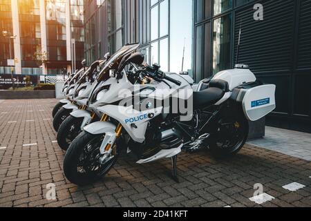 London, Großbritannien 14. Mai 2019: Polizei BMW Fahrrad Parken in der Stadt Stockfoto