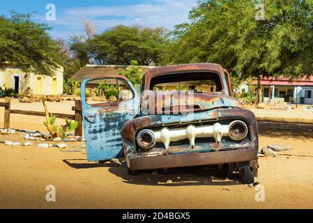 Verlassenes auto Wrack in Solitaire in der Namib Wüste Namibias Stockfoto