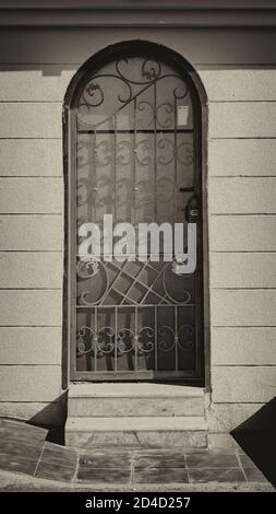 Saudi Door - Antike Sepia Stockfoto