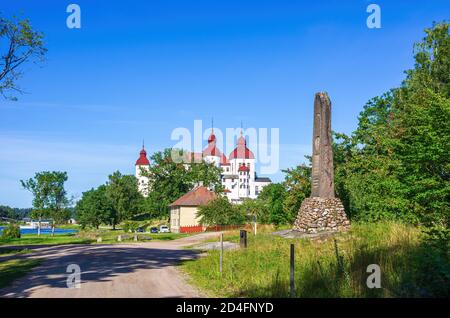 Blick auf das barocke Läckö Schloss auf Kållandsö im Vänern See in Västergötland, Schweden. Stockfoto