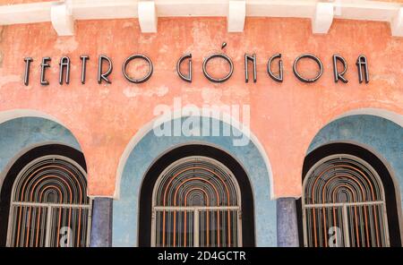 Cordoba, Spanien. 8. September 2020: Gongora Theater Fassade. Cordoba, Andalusien, Spanien. Umgebaut am 2009. Januar Stockfoto