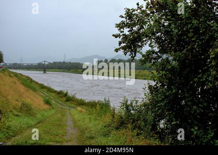 Überschwemmt rhein in Liechtenstein und der Schweiz nach ein paar Schwere Regentage 30.8.2020 Stockfoto