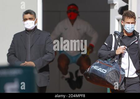 Afael NADAL (ESP) springt, Diego SCHWARTZMAN (ARG) läuft auf der rechten Seite beim Roland Garros 2020, Grand Slam Tennisturnier, am Oktober Stockfoto