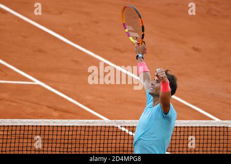 Afael NADAL (ESP) gewann das Spiel, Feier während der Roland Garros 2020, Grand Slam Tennisturnier, am 9. Oktober 2020 im Roland Garros Stadion Stockfoto